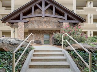 94 Gleneagle Ct UNIT 203C, Clayton, GA 30525