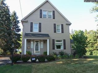 610 Colonial Dr, Youngstown, OH
