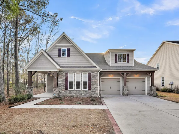 226 Comiskey Park Cir, Summerville, SC 29485