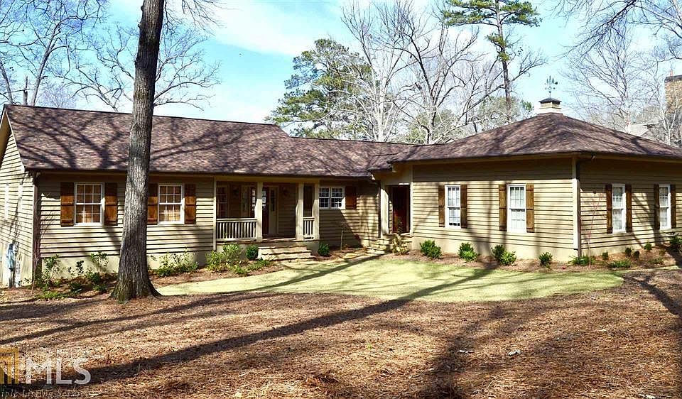 1st image of 1780 Buckhead Dr #18