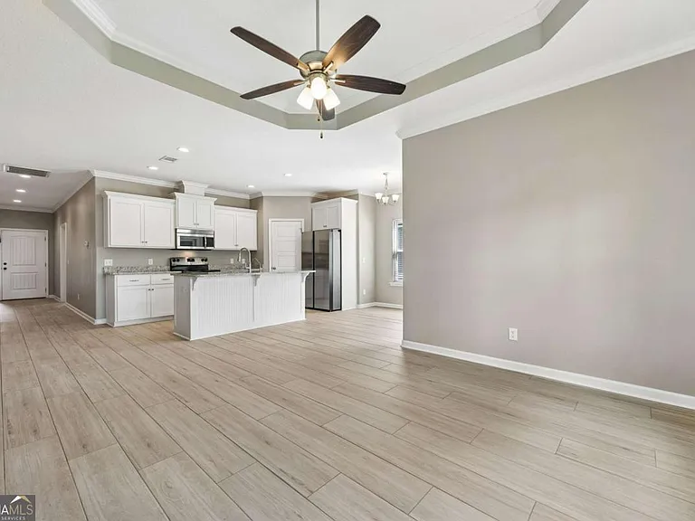 326 Gary Cir — Photo 12