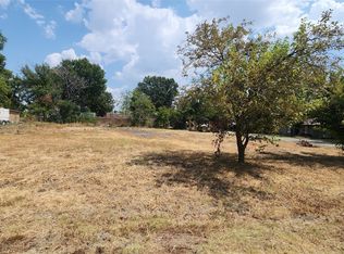 N Bean St, Howe, TX 75459