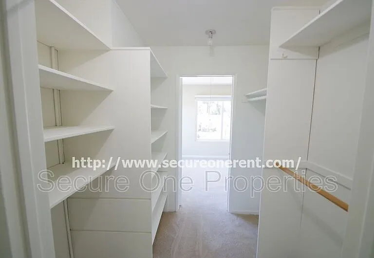 5827 Fairhaven Ave — Photo 31