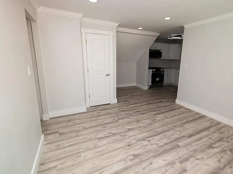 47 Wood St #2 — Photo 14