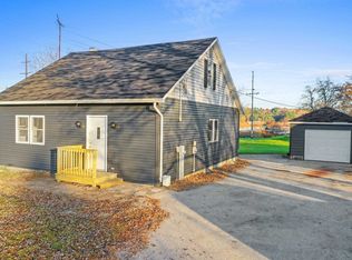 5728 Chicken Shack Rd, Oconto, WI 54153