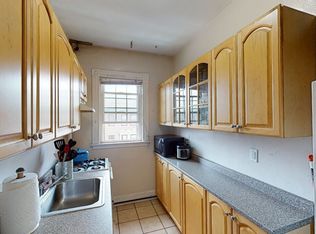 17 Glenville Ave #15B, Allston, MA 02134