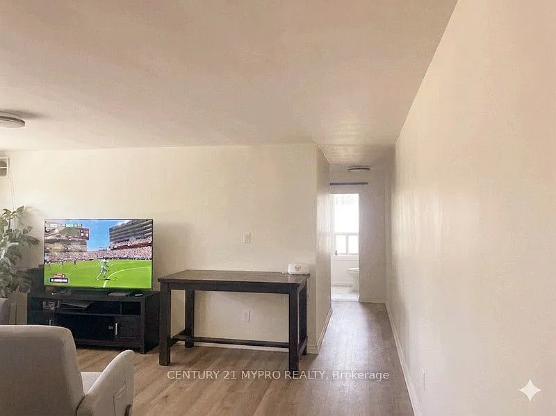 1 bed, $1,950 — Photo 2