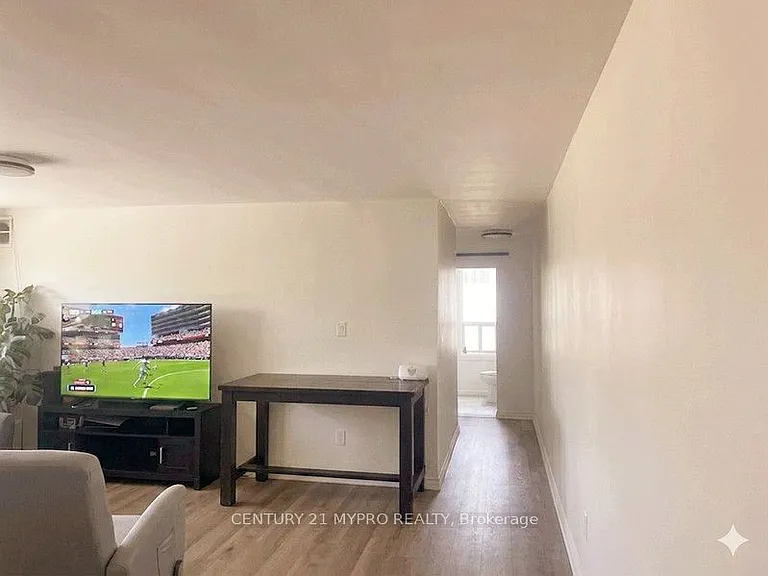 242 Sheppard Ave W #1 — Photo 2