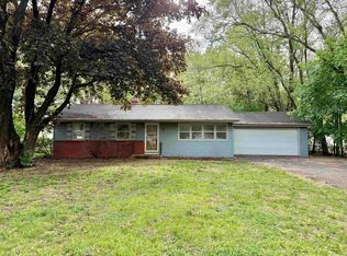 2523 Sunshine Ln, Beloit, WI 53511