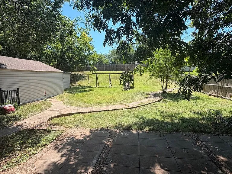 3400 N Virginia Ave — Photo 27