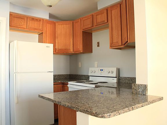 2nd image of 21140 Frazho St