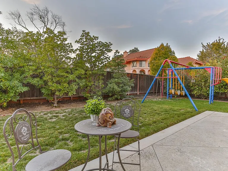 Back yard (play set removed)