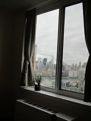 Sold by CityView Real Estate Inc. | media 23