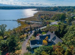 101 Lloyd Harbor Rd, Lloyd Harbor, NY 11743