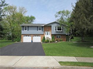 953 Powder Mill Rd, Bethlehem, PA 18017