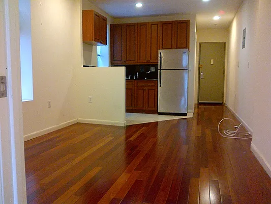 Rented by Meyerson Management | media 11