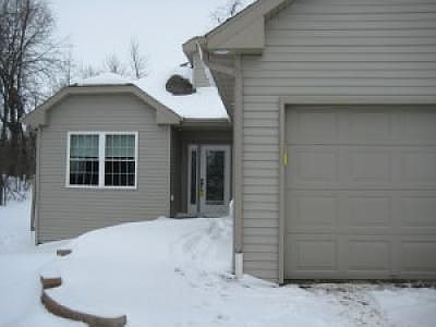 1st image of 1006 Willow St W