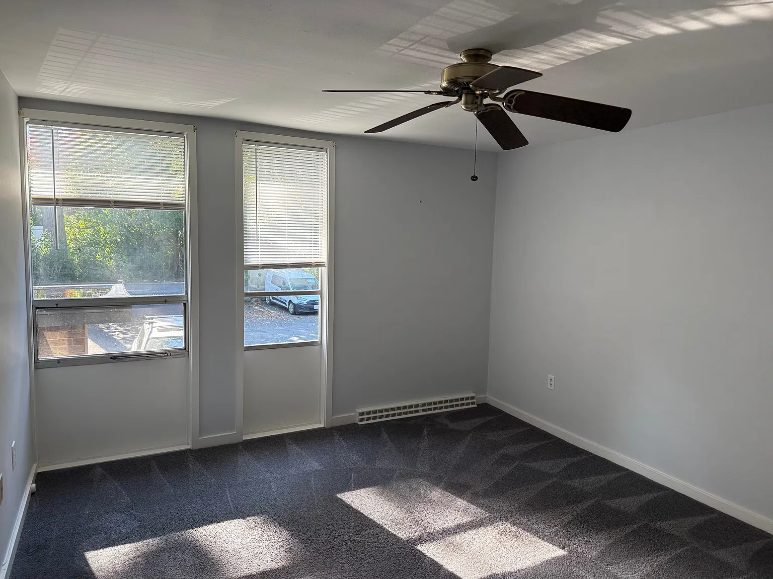 2 bed, 1100 sqft, $2,700 — Photo 4
