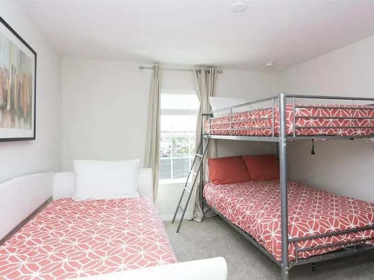 4807 Clock Tower Dr — Photo 18