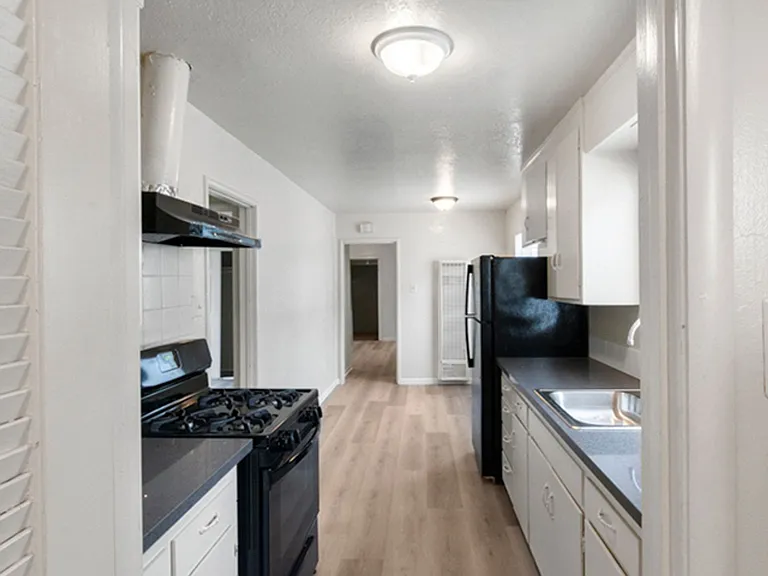 2137 104th Ave — Photo 9
