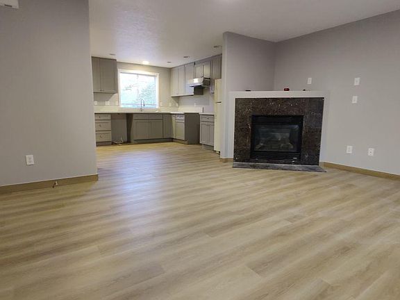 2nd image of 4049 SE 80th Ave