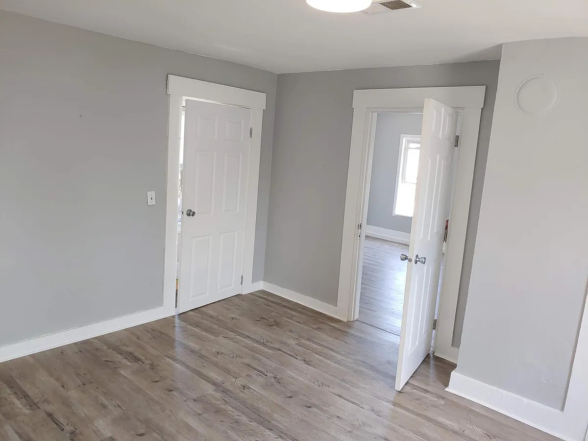 Living Room - 710 Liberty Ave #2