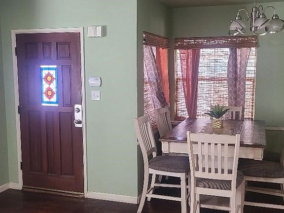 3rd image of 2429 C St