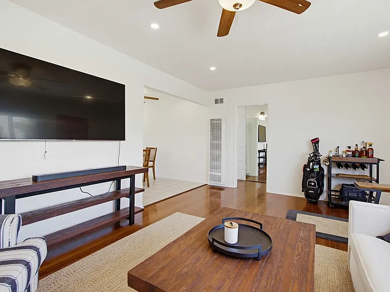 1973 Pacific Beach Dr — Photo 2