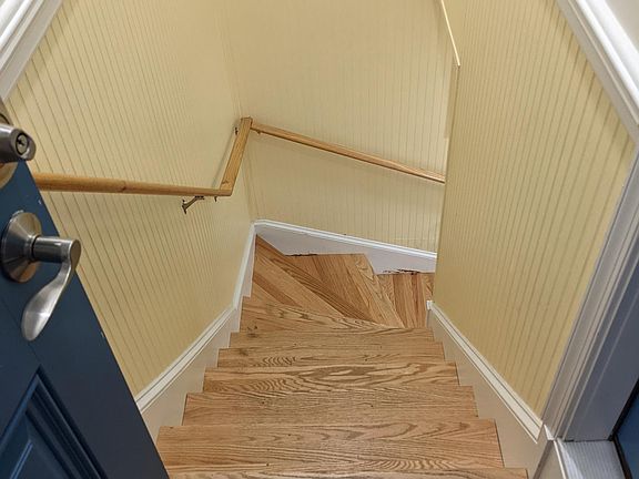 5th image of 6224 Washington Blvd #2
