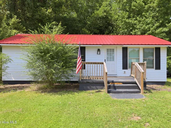 3065 State Highway 55 W, New Bern, NC 28562