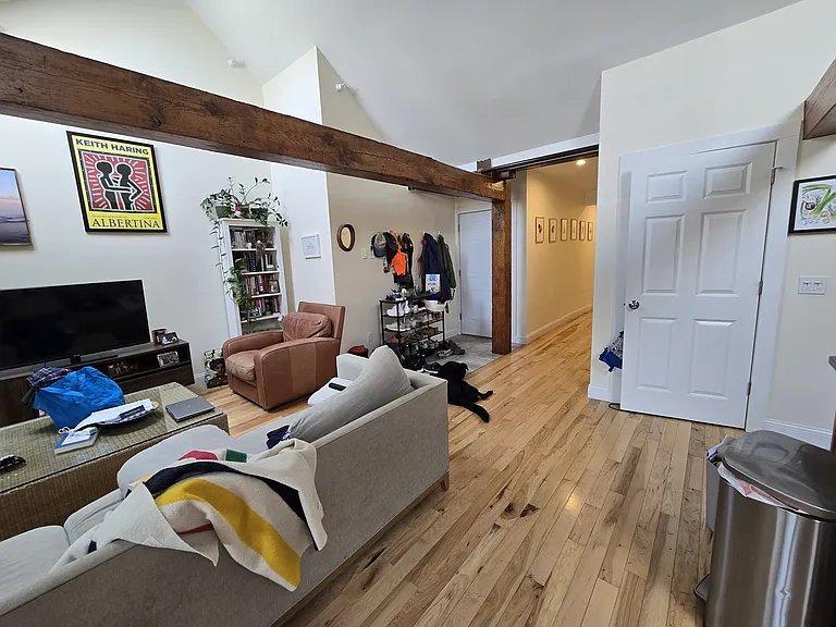 130 W Canal St #K — Photo 10