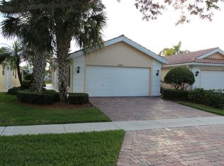 8354 Cozumel Ln, Wellington, FL 33414