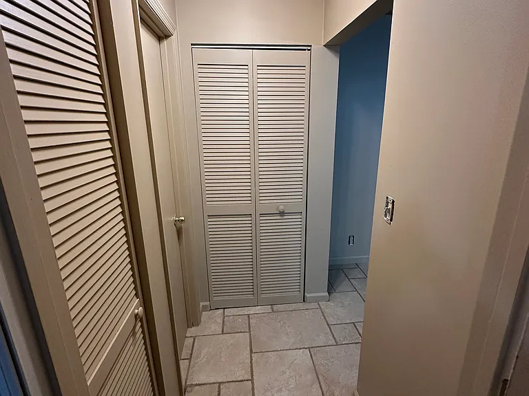 128 Chantelle Ln — Photo 19