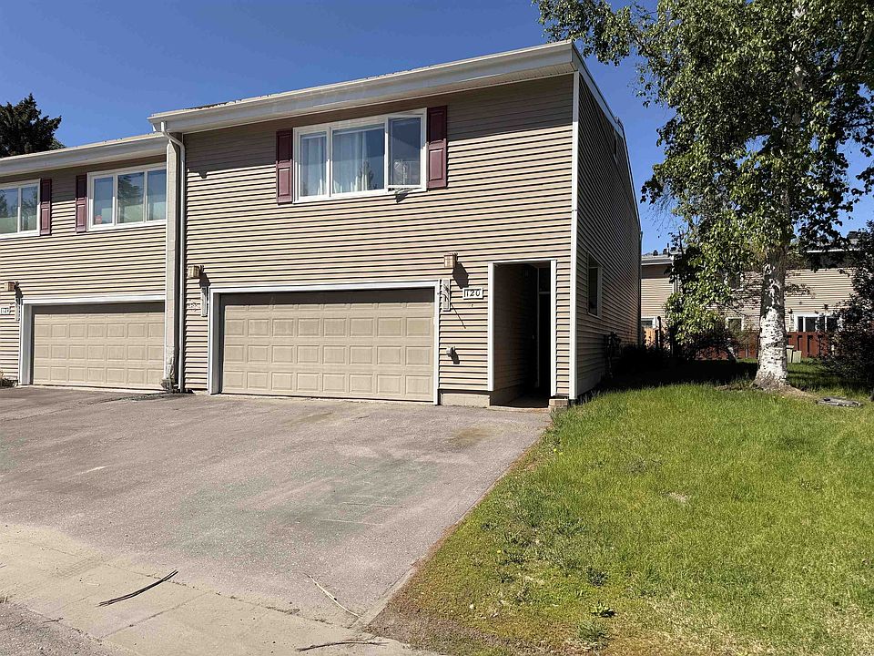 1st image of 120 Carlyle Way