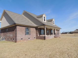 3991 Kelley Farris Rd, Columbia, TN 38401