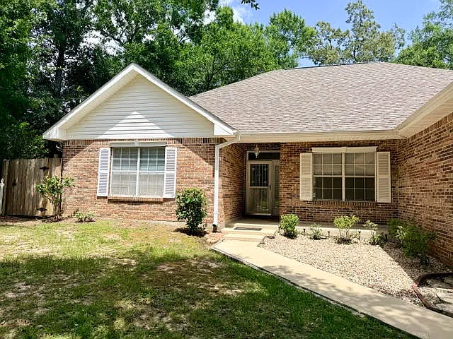 883 Alawai Ave — Photo 1