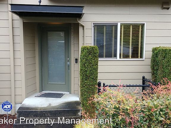 2nd image of 2133 Yakima Ave #3