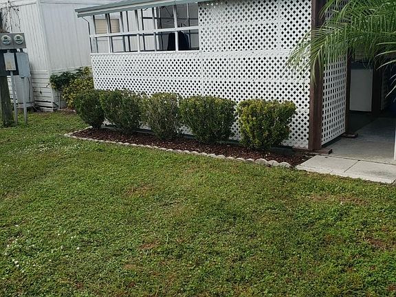 3rd image of 3912 Oakwood #29