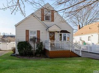 1569 Marshall St, Elmont, NY 11003