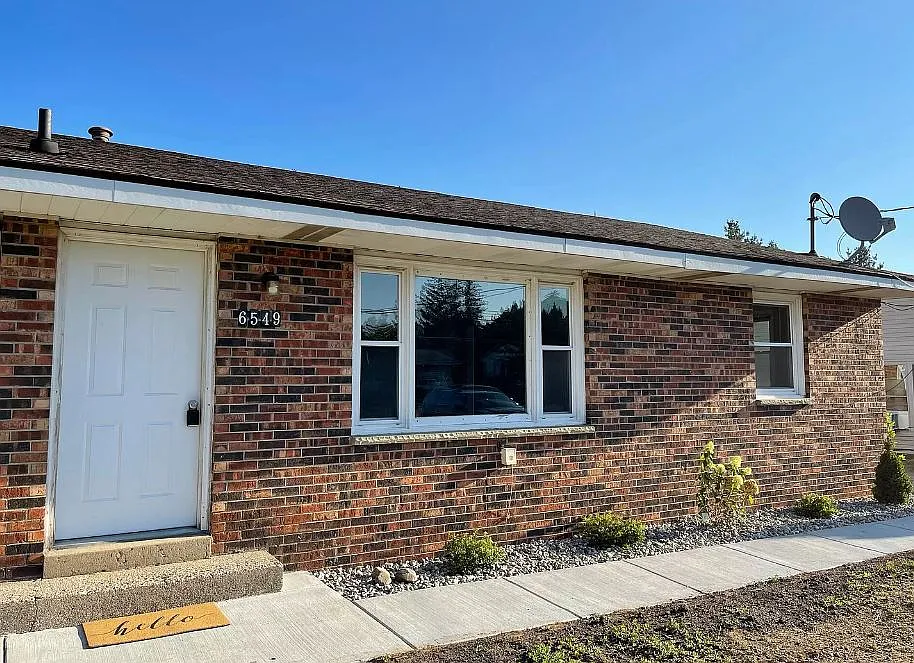 2 bed, 850 sqft, $1,500 — Photo 3