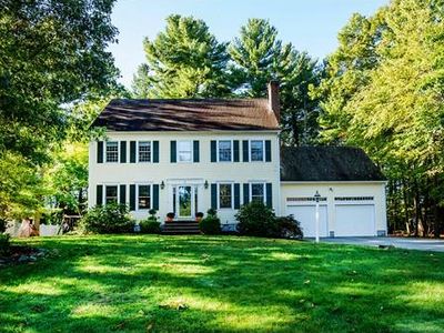 3 Landau Ln, Merrimac, MA, 01860