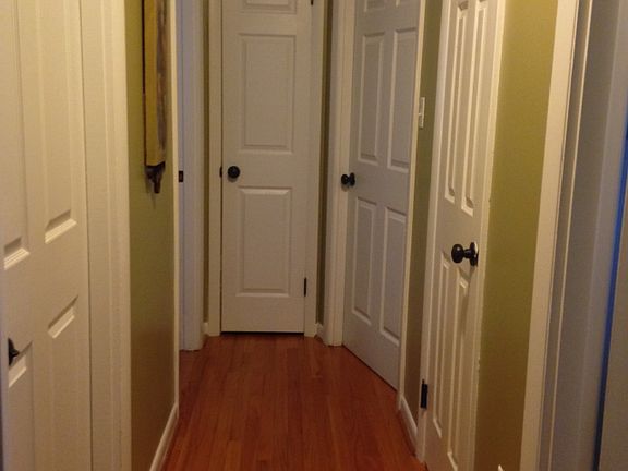 3rd image of 117 Kelsey Dr