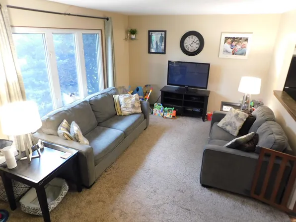 W167N11547 Westminster Ct, Germantown, WI 53022