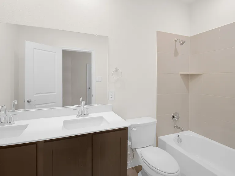 1803 Sabina Dr — Photo 4