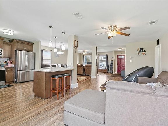 4th image of 3728 Liro Ln