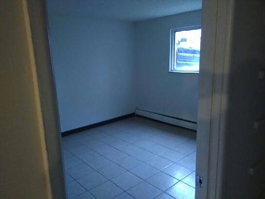 3rd image of 8384 Anthony Wayne Ave APT 1