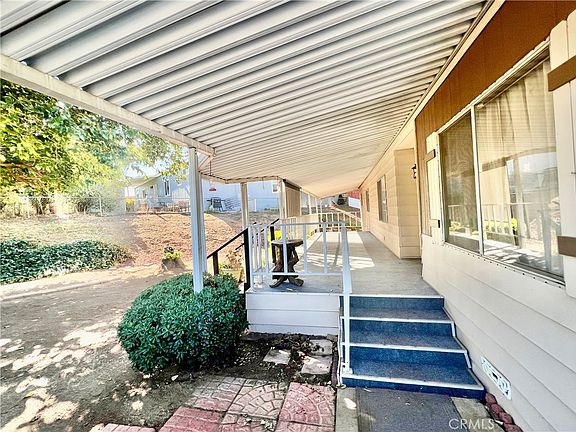 2nd image of 15181 Van Buren Blvd Space 10