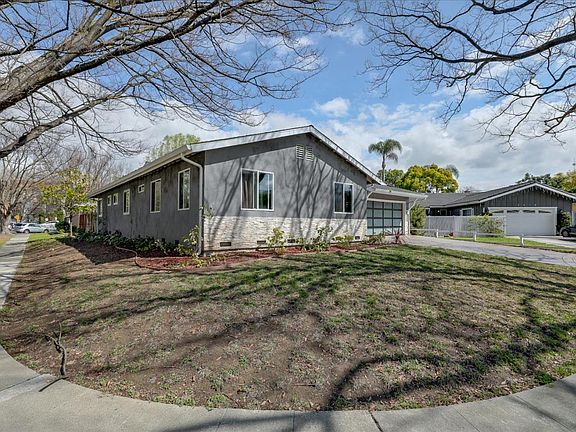 2nd image of 2416 Pebble Beach Ct