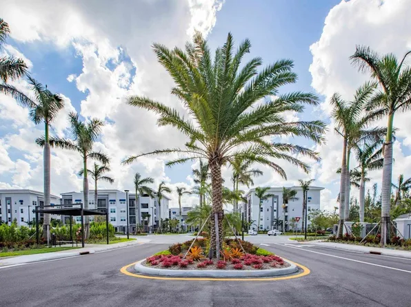 The Point at Palm Beach Grove
