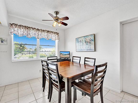 5th image of 431 Markham Dr #431-T